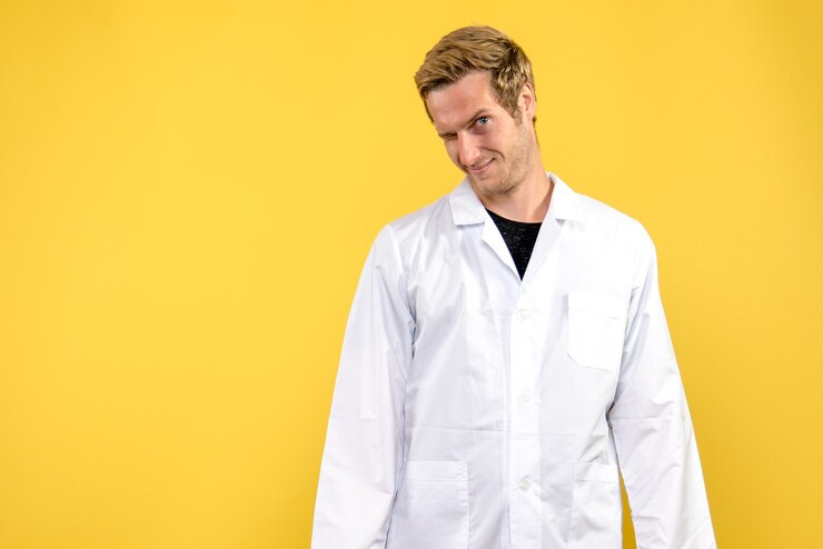 لباس پرستاری مردانه با پارچه راحت و شستشوی آسان